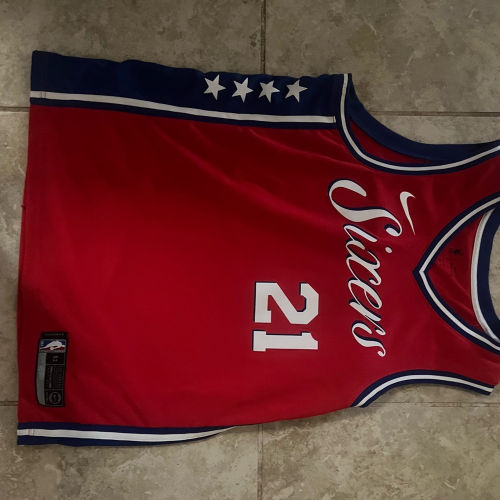 Philadelphia 76ers jersey